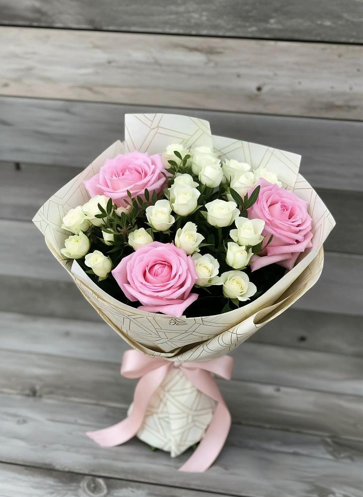 Букет цветов из: Розы в Эртиле