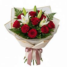 Букет цветов из:  Лилии и Розы #REPLACE_PRED# Эртиле