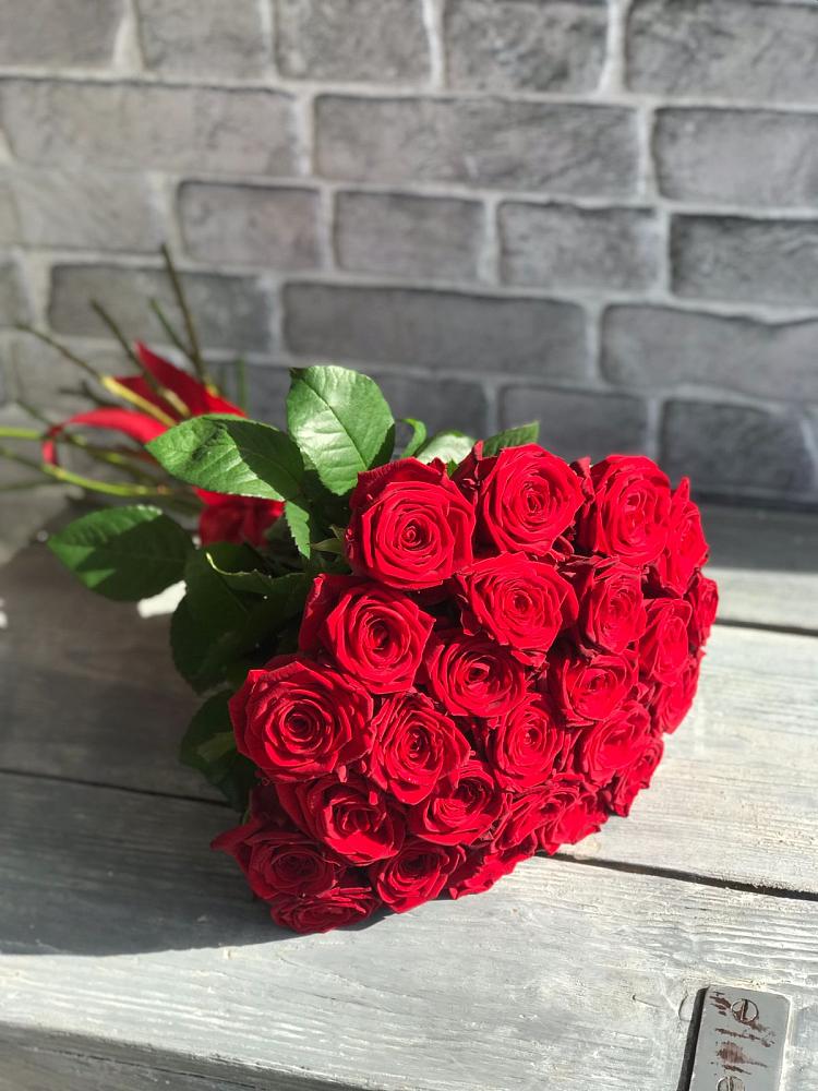 Букет Красные розы Фридом в Эртиле