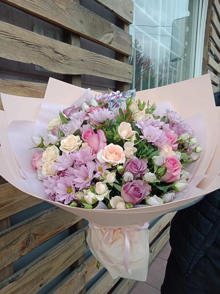 Букет цветов из: Розы и Хризантемы в Эртиле