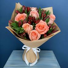 Букет цветов из:  Розы и Альстромерии в Эртиле