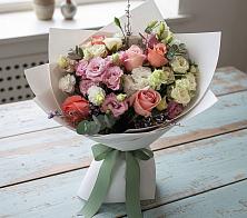 Букет цветов из:  Розы, Лизиантусы и Гвоздики в Эртиле