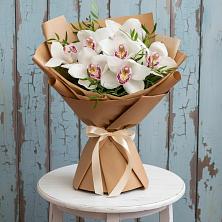 Букет цветов из:  Орхидеи и Розы в Эртиле